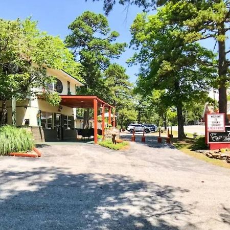Suite Dreams 101 - Tradewinds Eureka Springs Exterior photo