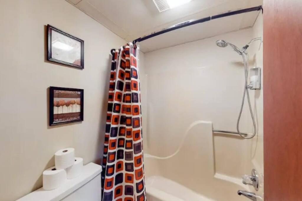 Suite Dreams 101 - Tradewinds Eureka Springs Exterior photo